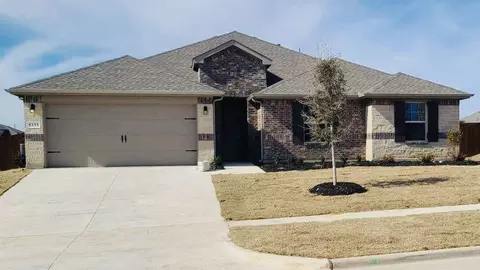 1313 Vintage Dr, Cedar Hill, TX 75104