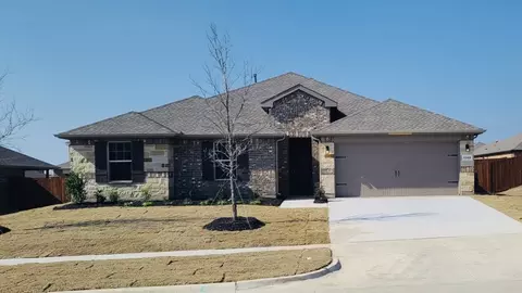 1349 Rockford Dr, Cedar Hill, TX 75104