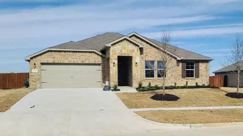 1314 Tophill Dr, Cedar Hill, TX 75104