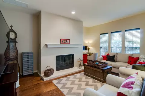 5310 Keller Springs Rd #625F, Dallas, TX 75248