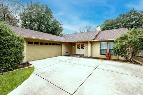4305 Willow Way Rd, Fort Worth, TX 76133