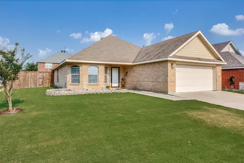 1511 Stanford Dr, Van Alstyne, TX 75495