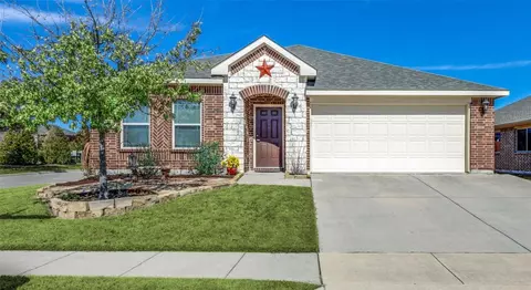 491 Harding Ln, Lavon, TX 75166