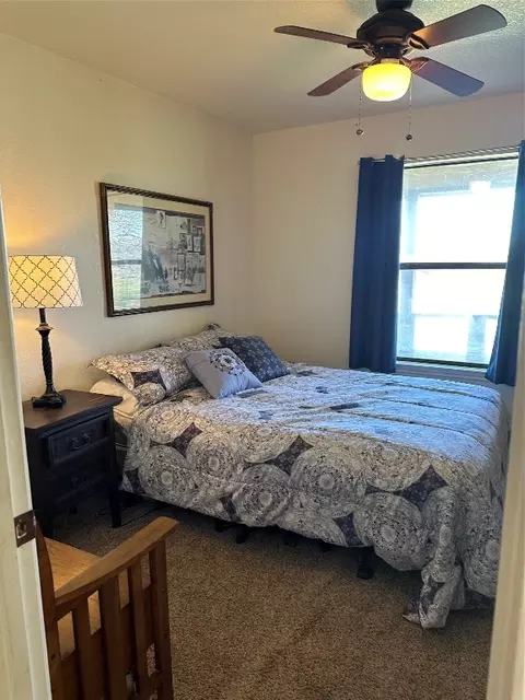 Bedroom - 3960 Sunset School Rd, Sunset, TX 76270 photo 1 of 2