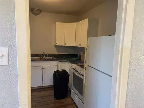 1 Pershing Dr #A B, Denison, TX 75020 photo 18