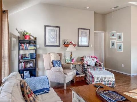 4014 Windmill Dr, Sanger, TX 76266 photo 8