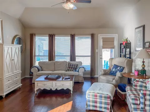 4014 Windmill Dr, Sanger, TX 76266 photo 6