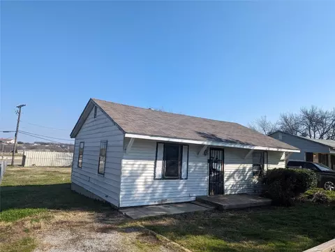 1809 Mccurdy St, Fort Worth, TX 76104