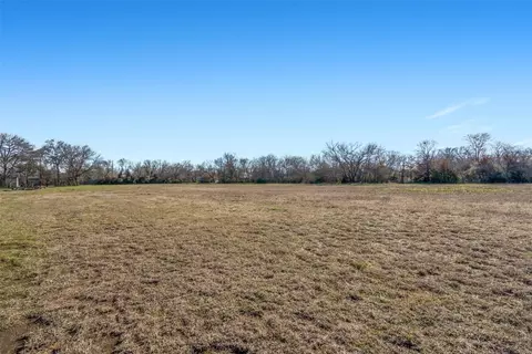 863 Cedar St, Cleburne, TX 76031 photo 15