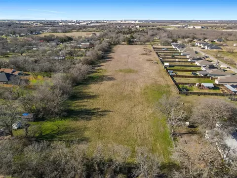 863 Cedar St, Cleburne, TX 76031 photo 7