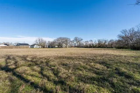 863 Cedar St, Cleburne, TX 76031 photo 14