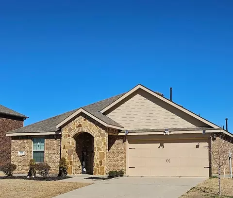 222 Thoroughbred St, Waxahachie, TX 75165
