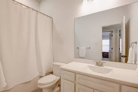 Bath - 3017 Trinity Ln, Keller, TX 76248 photo 5 of 5