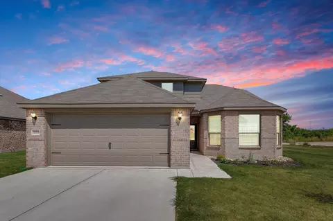 1053 Maidenhair Ln, Crowley, TX 76036