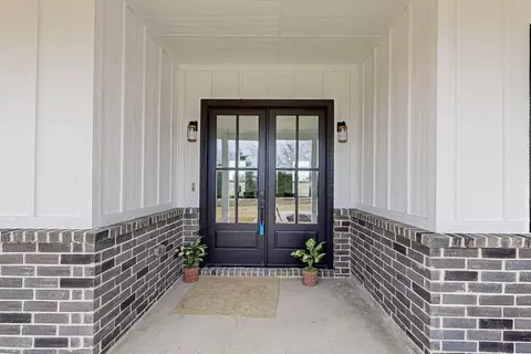 Exterior - 4618 County Road 1040, Celeste, TX 75423 photo 4 of 6