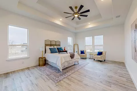 Bedroom - 4618 County Road 1040, Celeste, TX 75423 photo 3 of 6