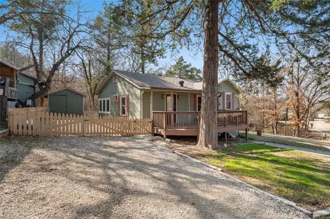 136 Snider Ln, Gordonville, TX 76245