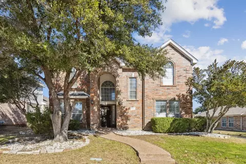 445 Vista Trail Dr, Lewisville, TX 75067