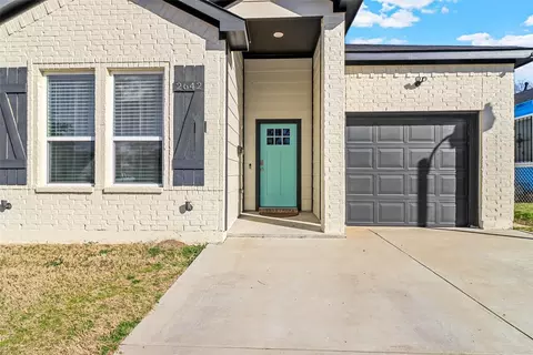 2642 Michigan Ave, Dallas, TX 75216