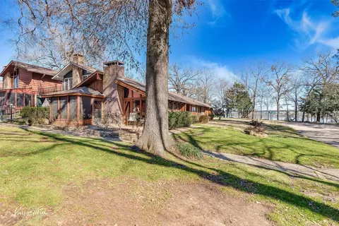 1800 Willow Point Dr, Shreveport, LA 71119
