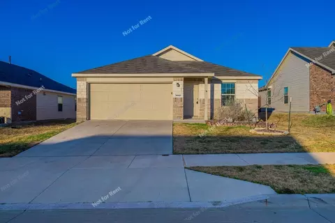 Exterior - 14421 Cloudview Way, Haslet, TX 76052 photo 2 of 3