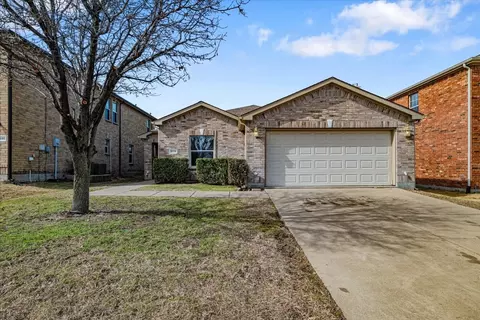 1604 Lionheart Dr, Frisco, TX 75036