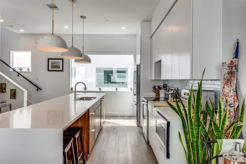 5020 Bryan St #304, Dallas, TX 75206