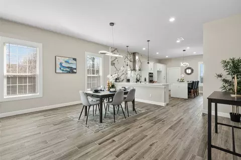 Dining - 701 Tupuna Dr, Tool, TX 75143 photo 3 of 4