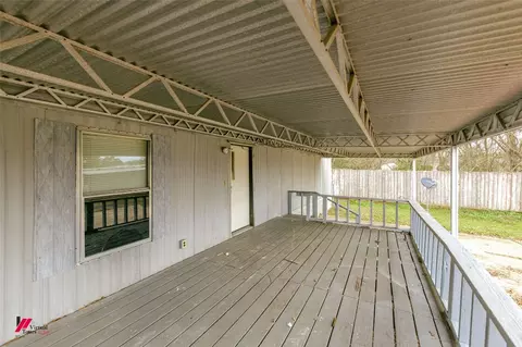 106 Farrar St, Springhill, LA 71075 photo 7