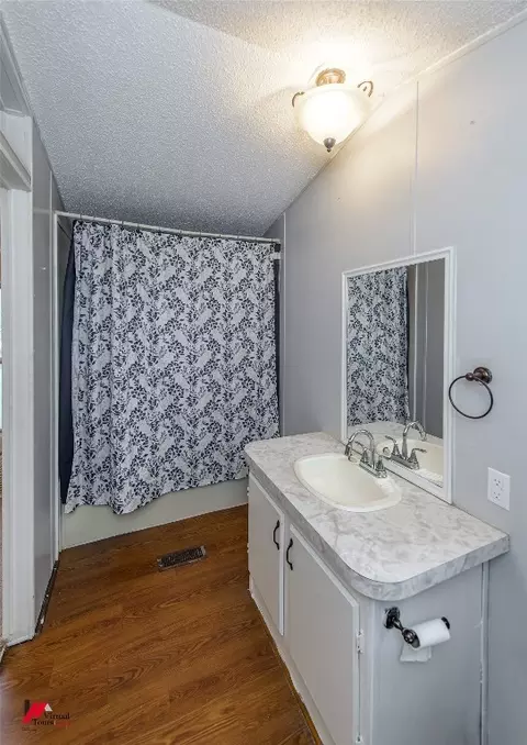106 Farrar St, Springhill, LA 71075 photo 12