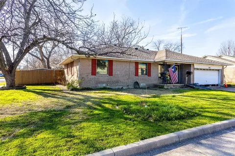 1701 P Ave, Plano, TX 75074