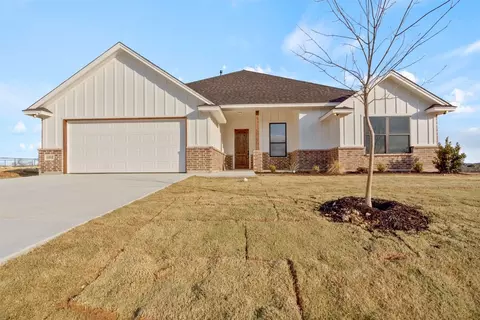 11852 Serval St, Godley, TX 76044