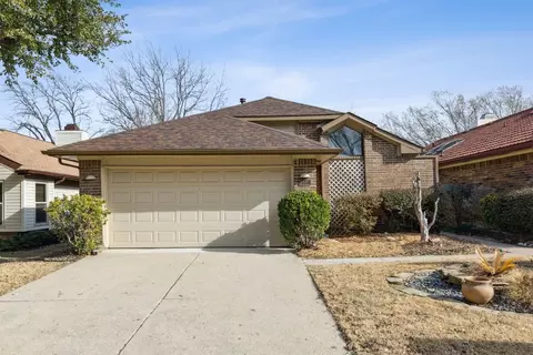 2111 Stradivarius Ln, Carrollton, TX 75007