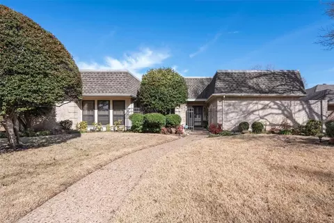 1106 Huntington Dr, Richardson, TX 75080