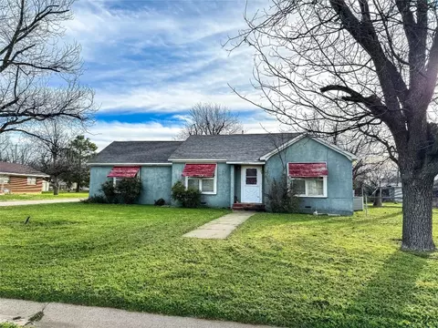 1406 N Avenue G, Haskell, TX 79521
