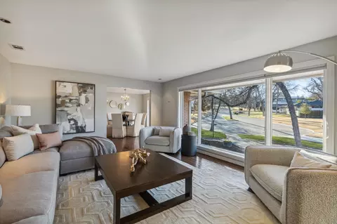 7436 Kenshire Ln, Dallas, TX 75230