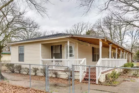 9677 Shawnee Ln, Quinlan, TX 75474