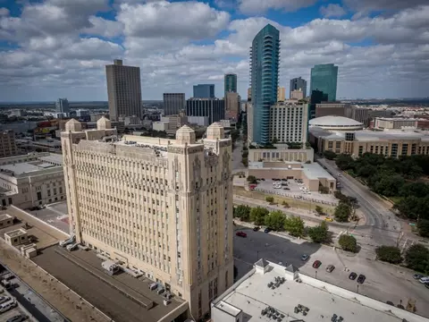221 W Lancaster Ave #6006, Fort Worth, TX 76102