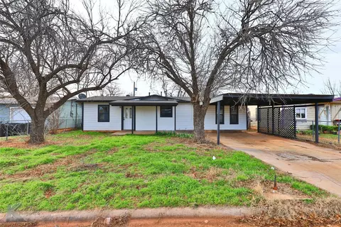 5257 Questa Dr, Abilene, TX 79605