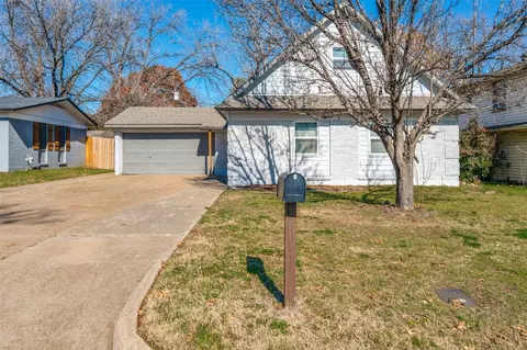 1109 Woodbrook St, Arlington, TX 76011