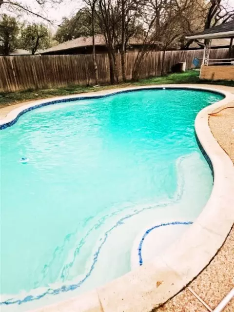 305 Arcadia Rd, Kemp, TX 75143