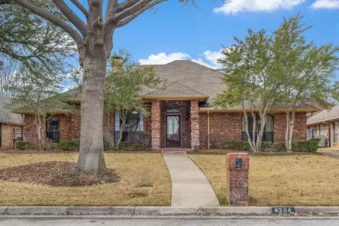 4204 Old Dominion Dr, Arlington, TX 76016