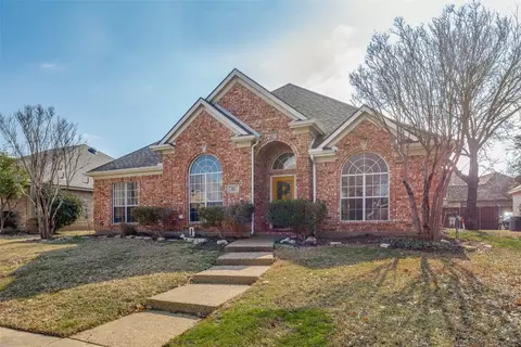 121 Wrenwood Dr, Coppell, TX 75019