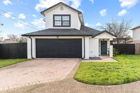 624 Chapel Pl, Cedar Hill, TX 75104