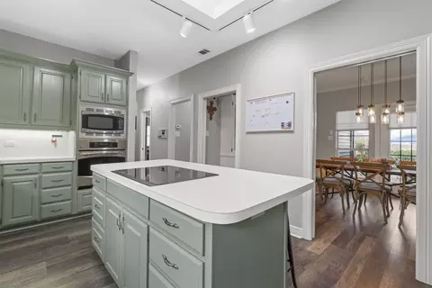 910 Whitney Ct, Denton, TX 76205 photo 6