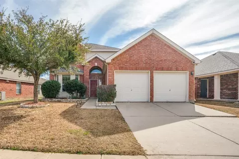 1212 Sandpiper Dr, Aubrey, TX 76227