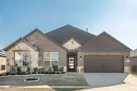 2820 Permian Rd, Aubrey, TX 76227