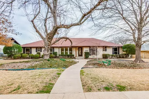2406 Mesa Dr, Richardson, TX 75080