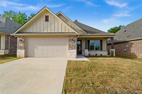 480 Preston Ridge Dr, Tyler, TX 75703
