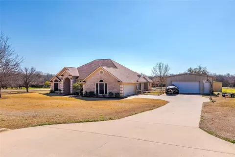 901 Sapphire Rdg, Oak Point, TX 75068